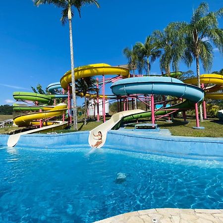 Flat Particular Adeias Das Aguas Park Resort Barra do Piraí Esterno foto